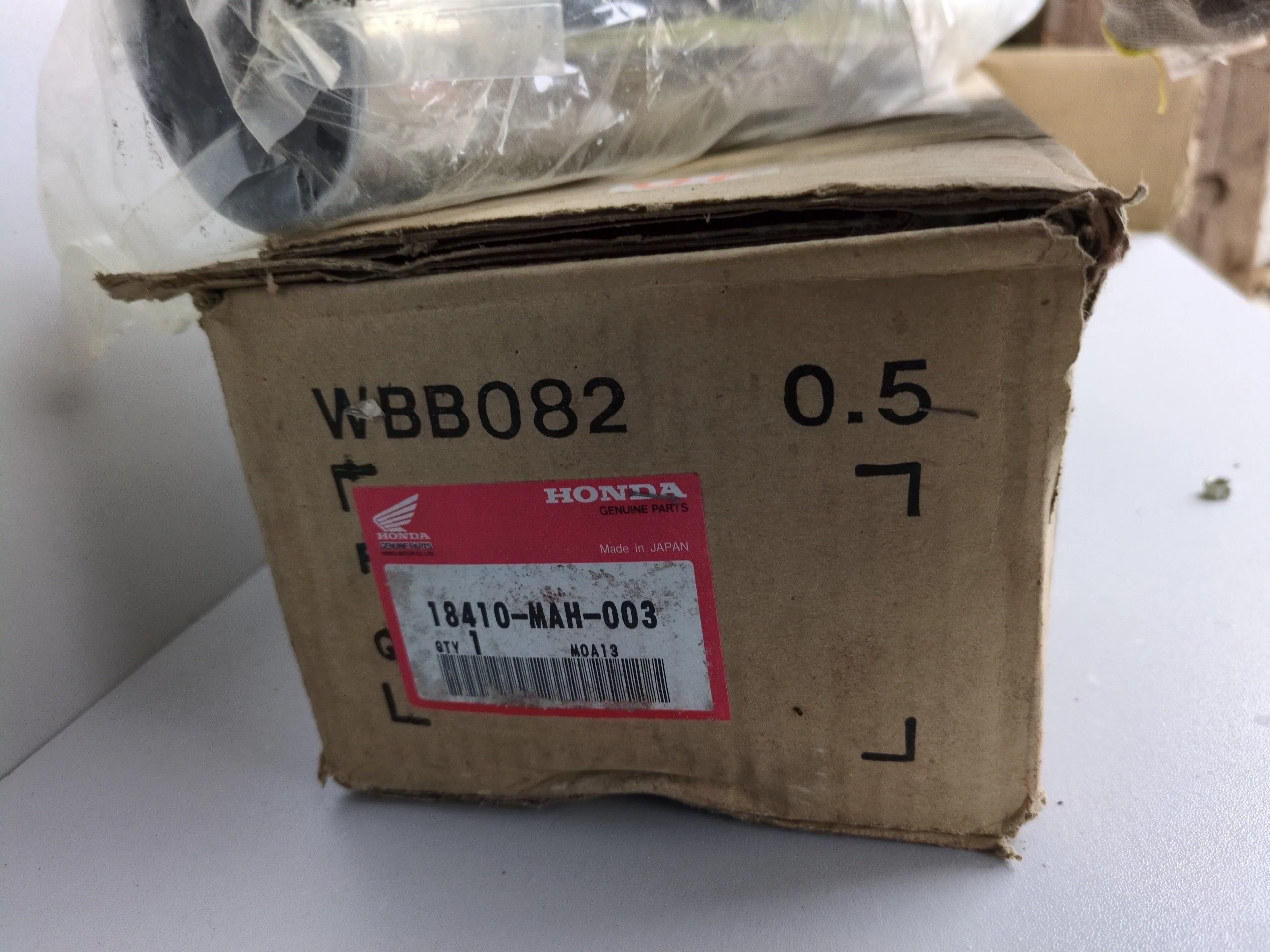 Honda VT1100C Shadow Muffler 18410-MAH-003 | Genuine OEM Honda Exhaust | NOS Original Part