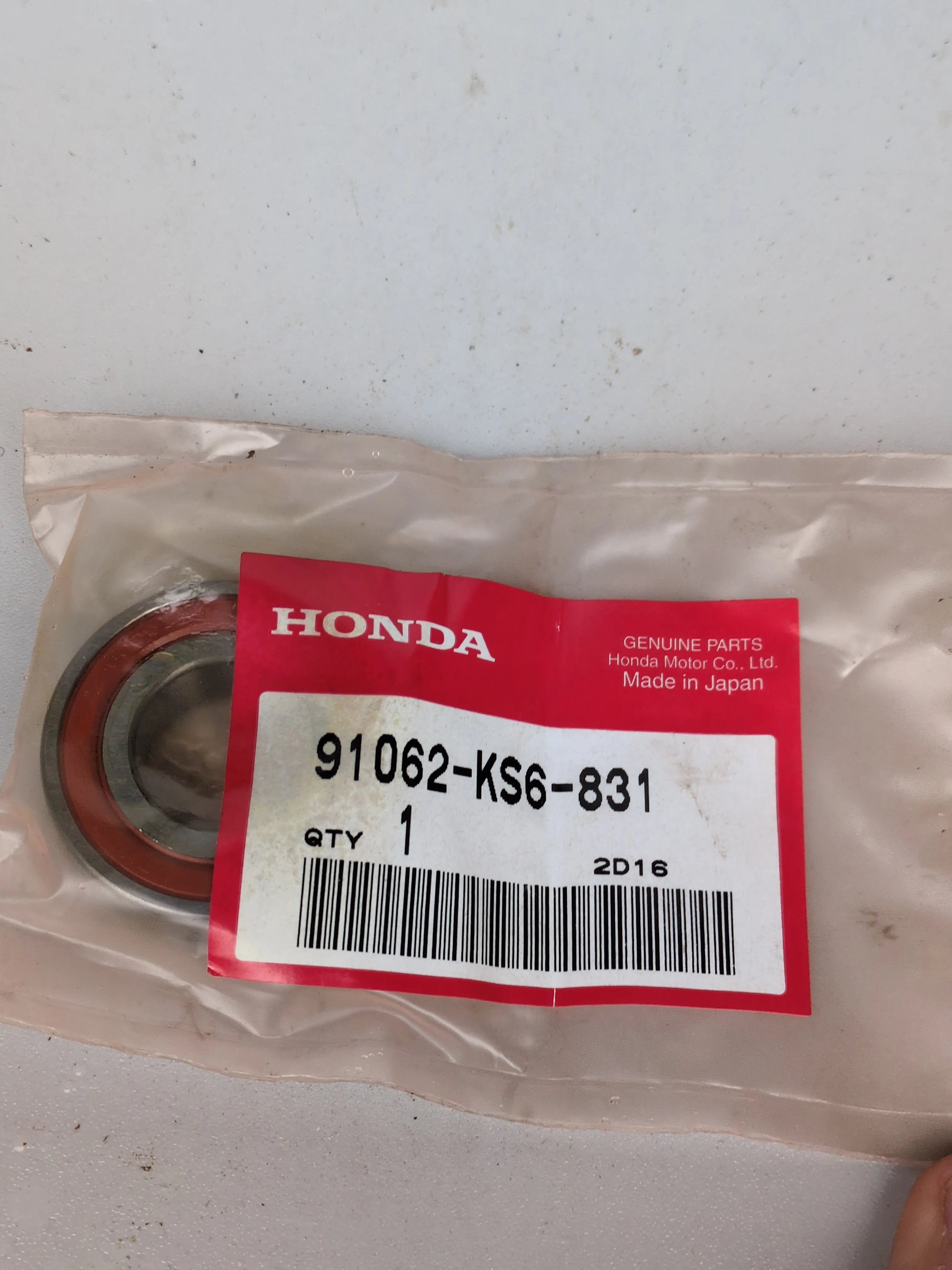 Honda Bearing 91062-KS6-831 | 20x42x12 | XR650L NX650 | Genuine OEM | NOS | Made in Japan
