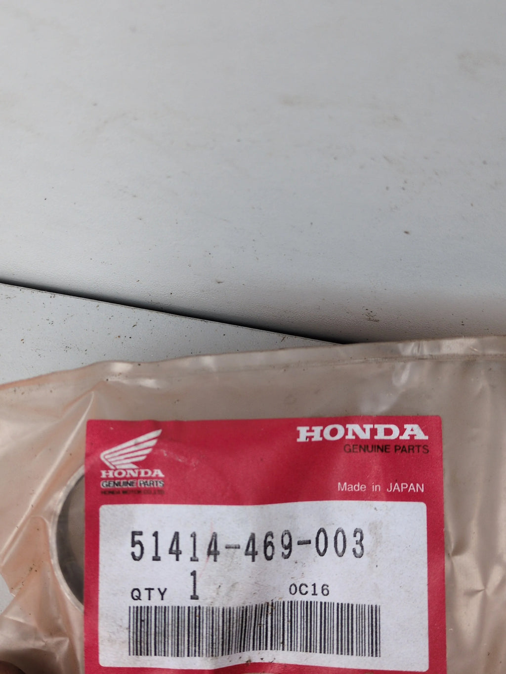 Honda Fork Seal 51414-469-003 – Genuine OEM | NOS | Made in Japan