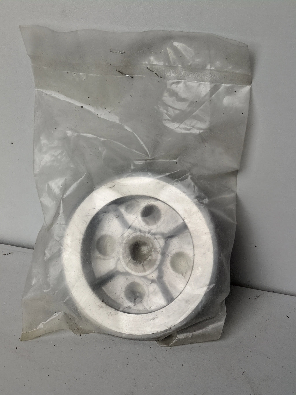 Genuine Honda 22121-115-010 Clutch Outer Driven Face OEM NOS for MT50 MB50 50cc Models from EExoticParts