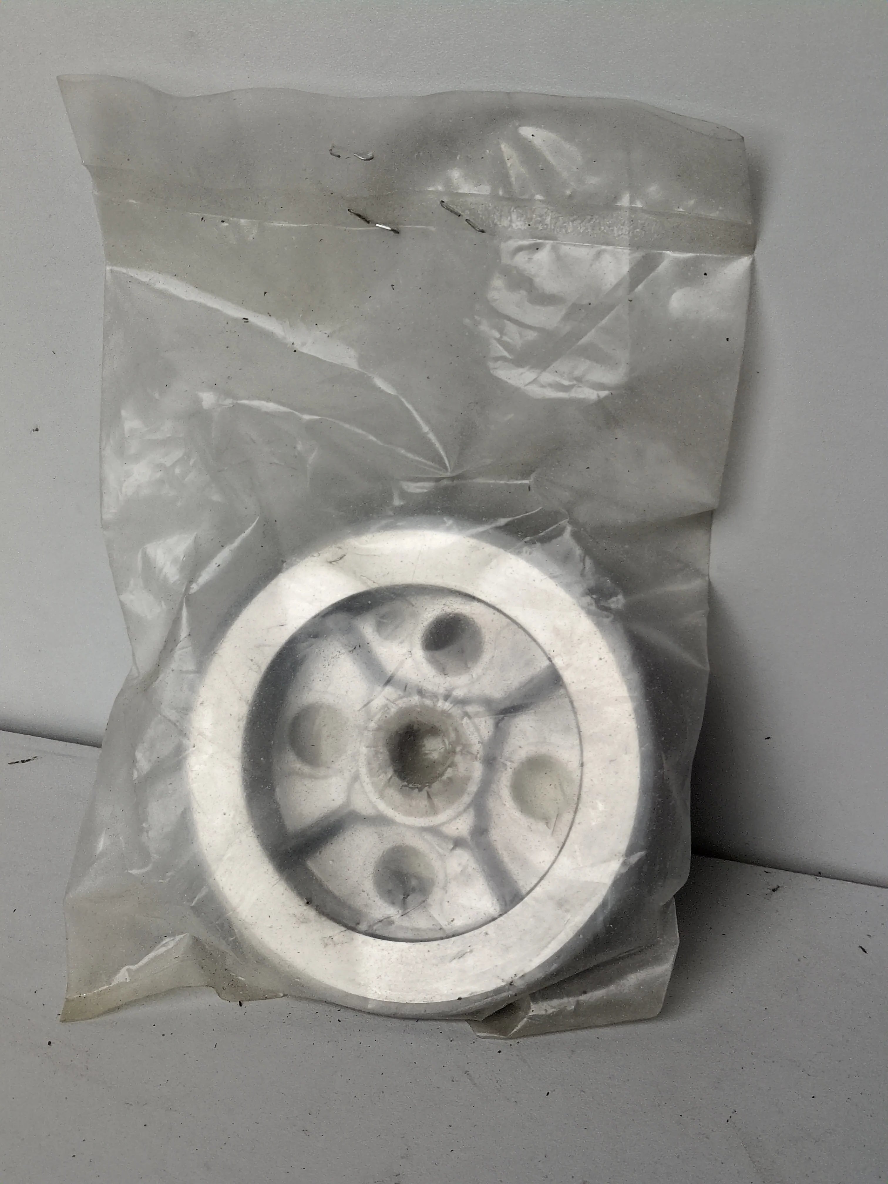 Genuine Honda 22121-115-010 Clutch Outer Driven Face OEM NOS for MT50 MB50 50cc Models from EExoticParts