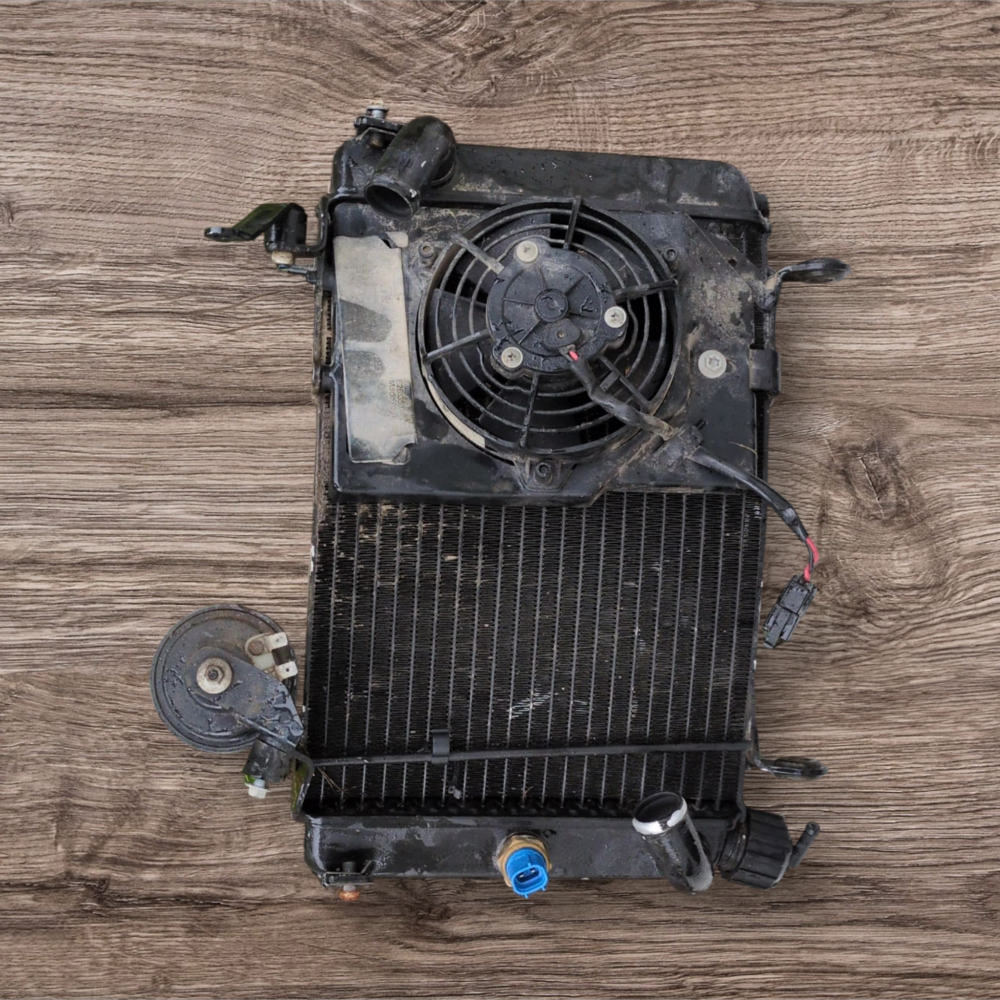 KTM RADIATOR 2012 690 ENDURO R